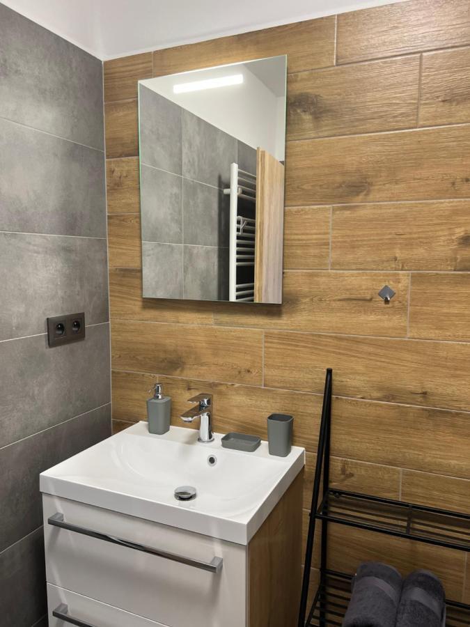 Hobiti Apartman - Bilbo Černá v Pošumaví Eksteriør billede