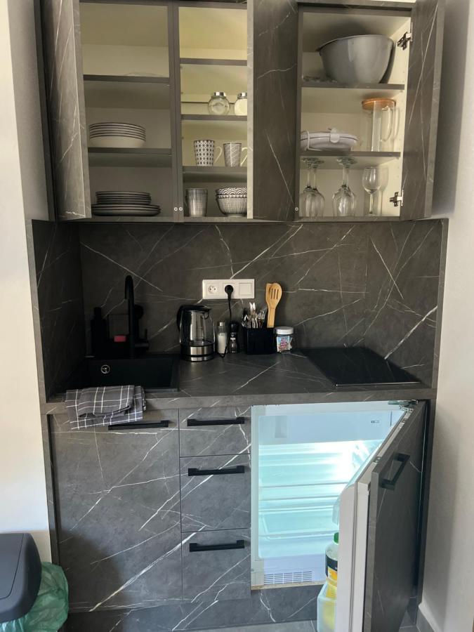 Hobiti Apartman - Bilbo Černá v Pošumaví Eksteriør billede
